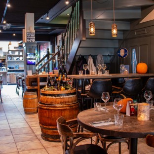 restaurant 2